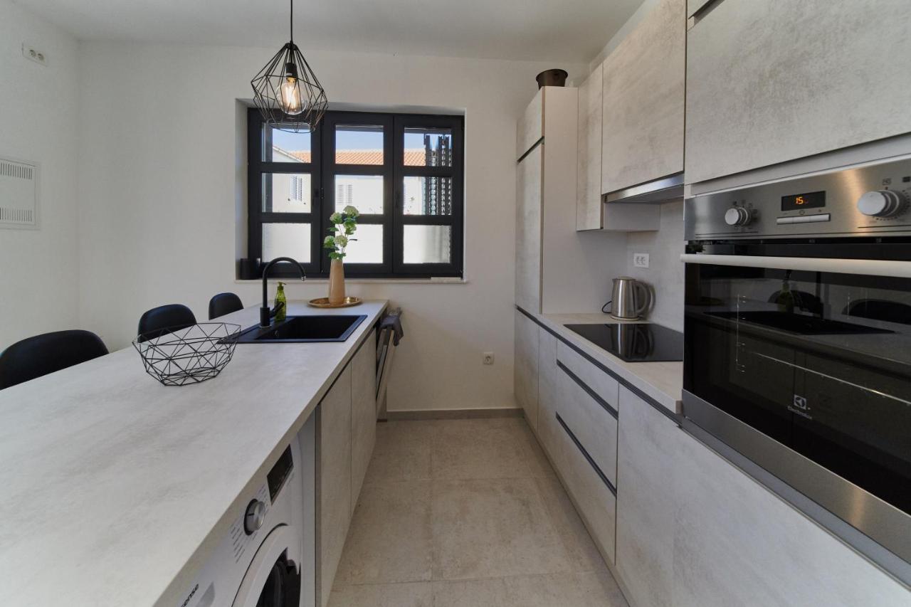Villa Baronessa Zadar Bagian luar foto